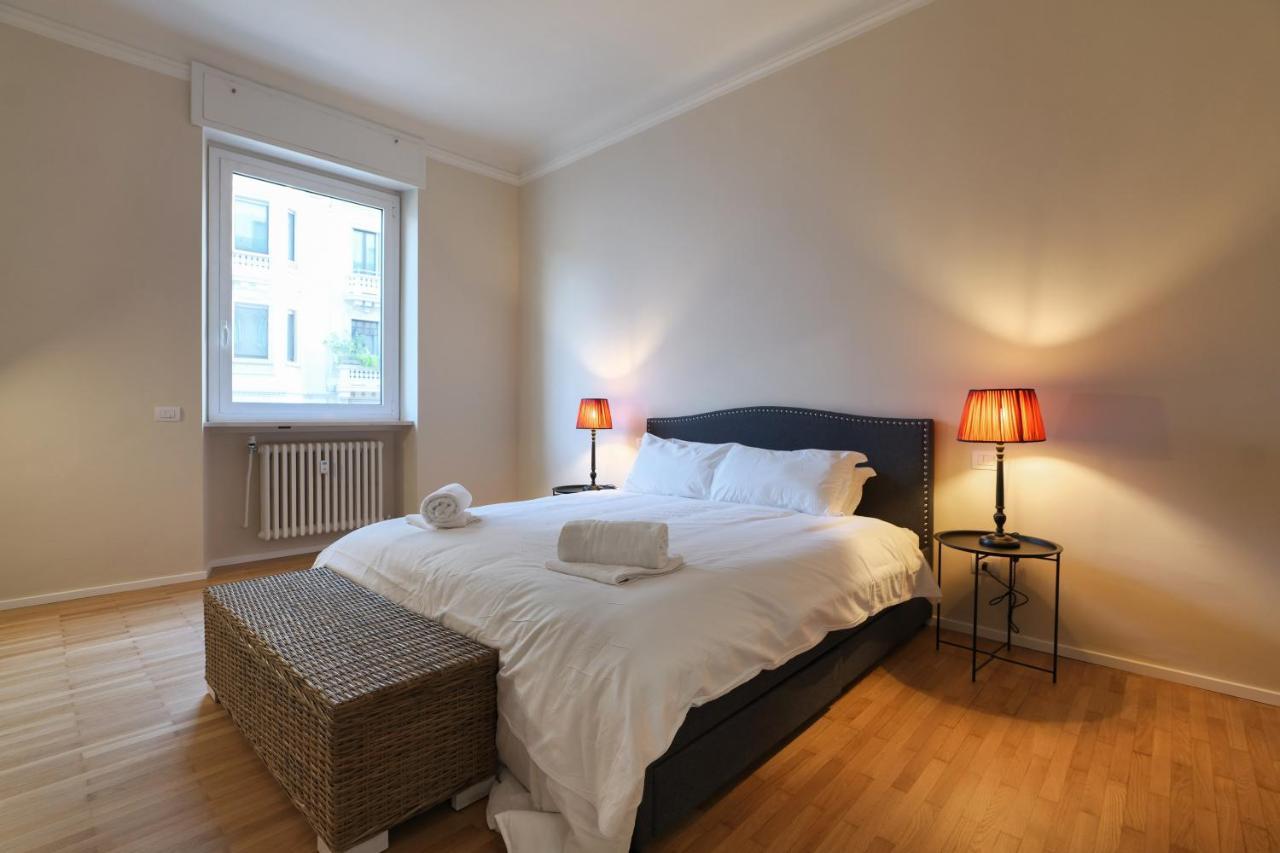 Luxury San Babila Apartment 밀라노 외부 사진
