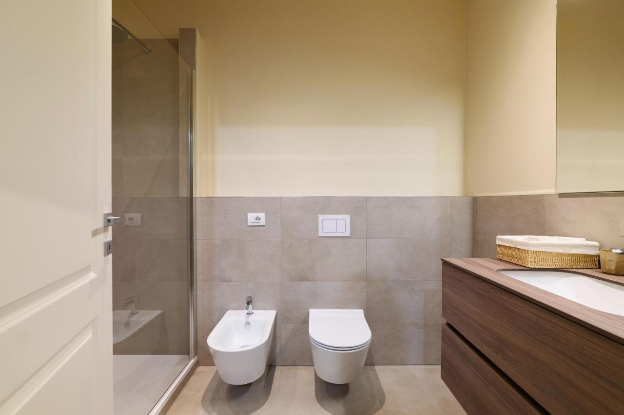 Luxury San Babila Apartment 밀라노 외부 사진