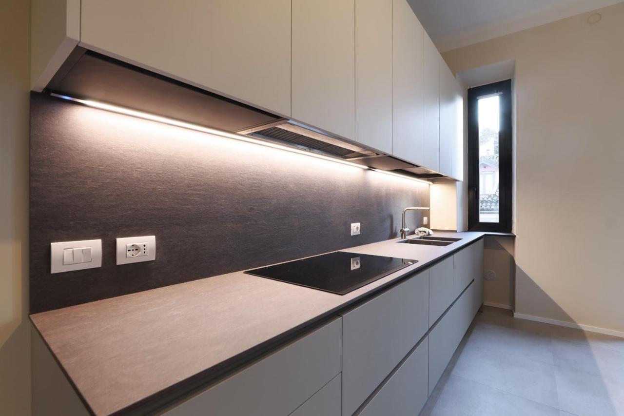 Luxury San Babila Apartment 밀라노 외부 사진